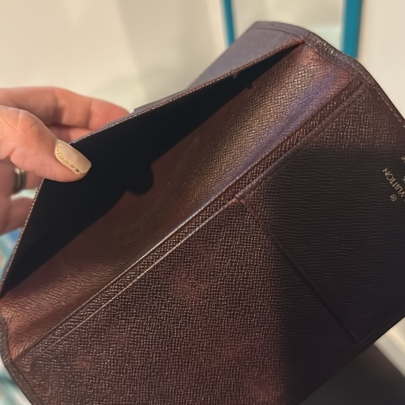 Louis Vuitton Long Brown Taiga Bi-Fold Wallet EUC - Picture 9 of 10